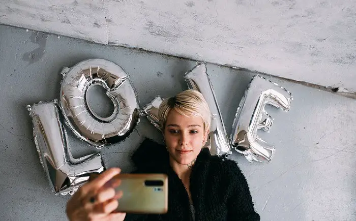 Réponses si une fille vous envoie un selfie